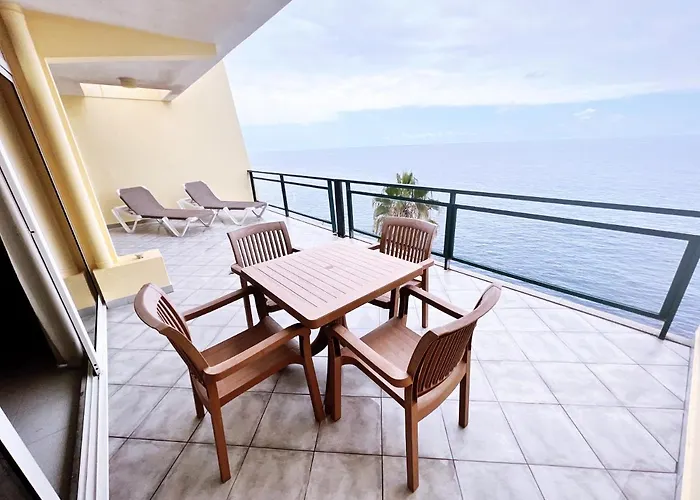 Atlantic Gardens - Atlanticgardensbeach Com