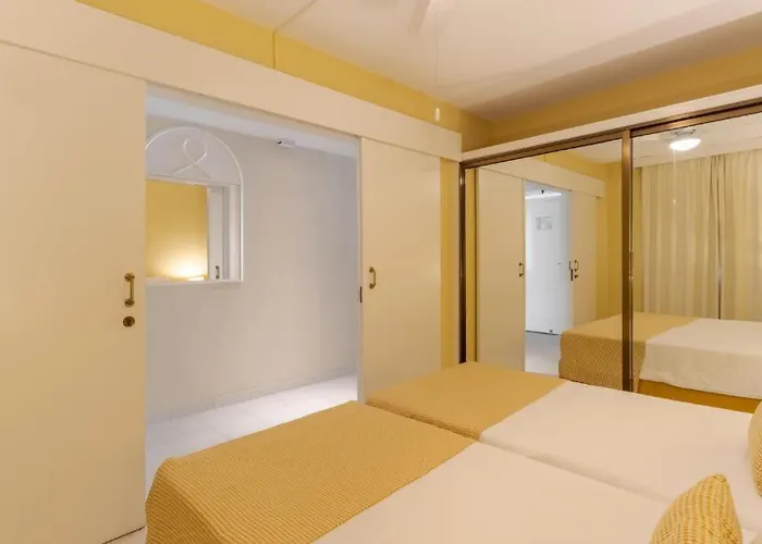 Atlantic Gardens - Atlanticgardensbeach Com * Funchal (Madeira)